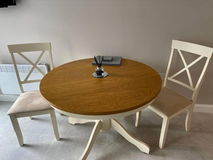 Erne Getaway No.6 Brand New 1 Bed * Enniskillen